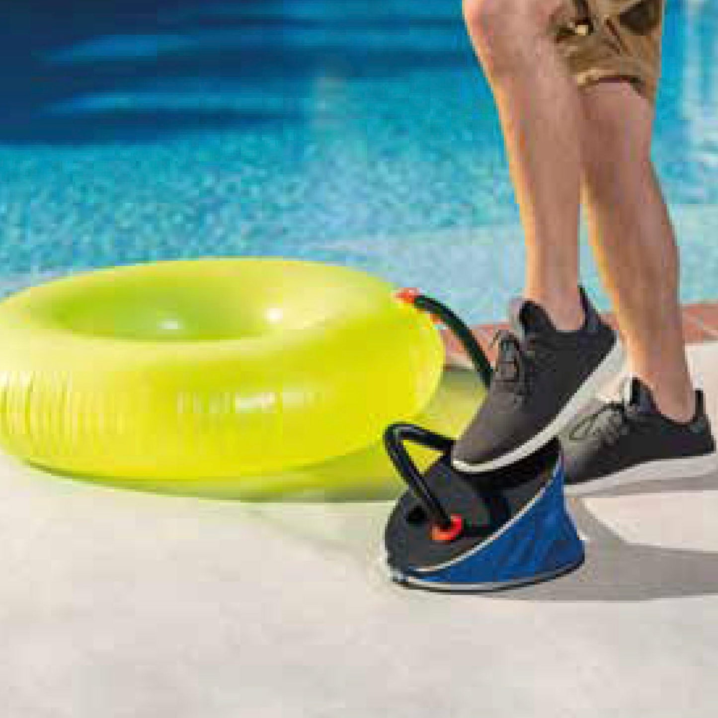 Intex 68610 - Bomba de pie con 3 boquillas 30 cm